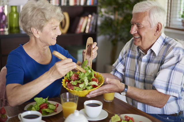 nourishing-the-mind-and-body-how-the-mediterranean-diet-supports-healthy-aging